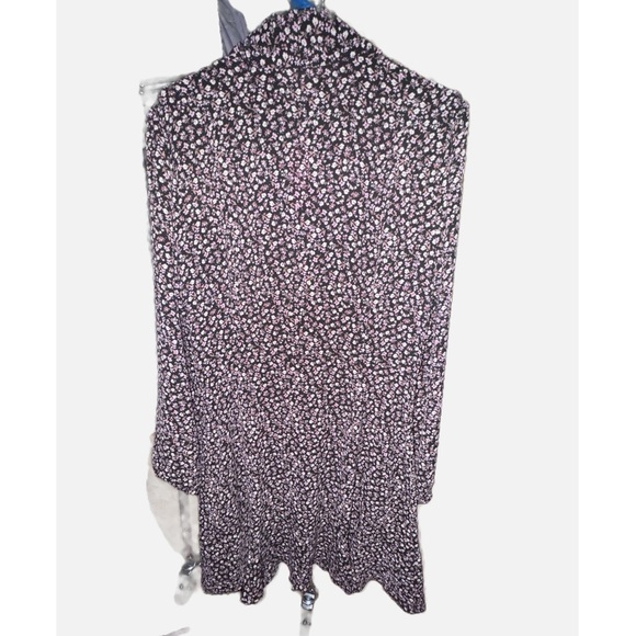 NWT- Joe Fresh purple floral long sleeve v neck dress with tie. Size 12 - Picture 4 of 5